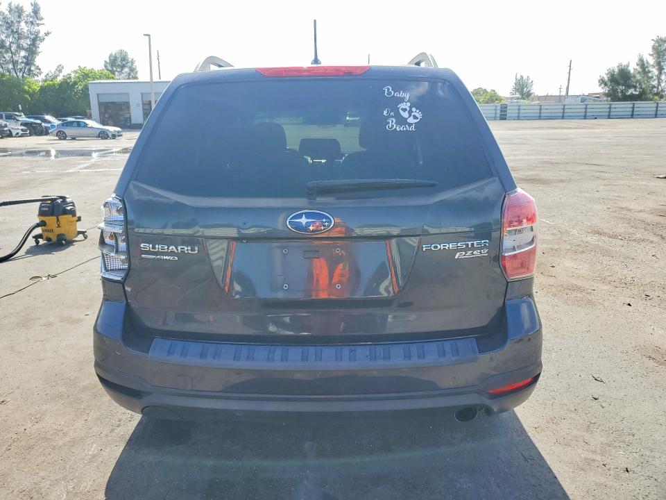 2015 Subaru Forester Premium W/c მანქანა იყიდება აუქციონზე, vin: JF2SJADC0FH421115, აუქციონის ნომერი: 60367126