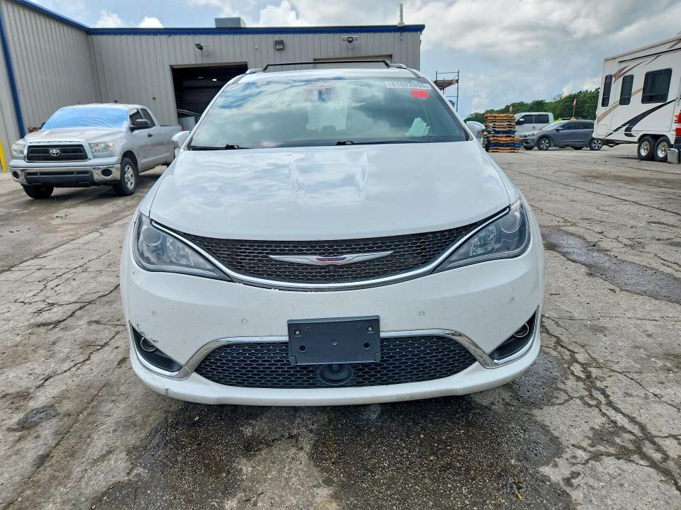 61522006 :رقم المزاد ، 2C4RC1GG9LR103015 vin ، 2020 Chrysler Pacifica مزاد بيع