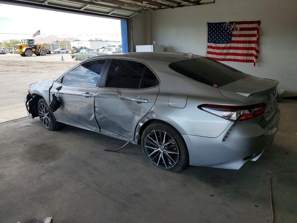 Продаж на аукціоні авто 2022 Toyota Camry, vin: 4T1G11AK8NU686236, номер лоту: 60854516