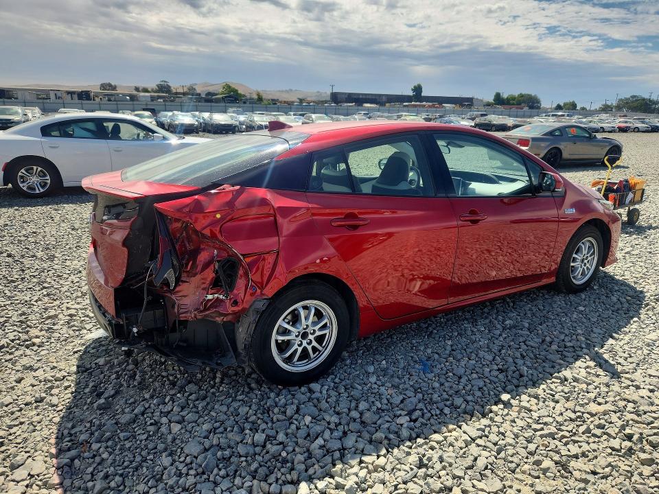 60700566 :رقم المزاد ، JTDKARFP1J3072470 vin ، 2018 Toyota Prius Prime مزاد بيع