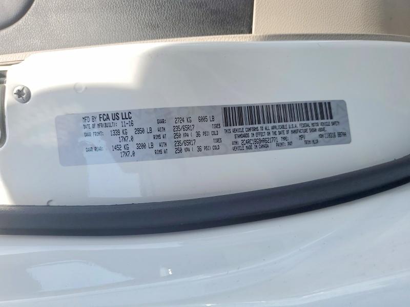 60229946 :رقم المزاد ، 2C4RC1BG9HR621771 vin ، 2017 Chrysler Pacifica مزاد بيع