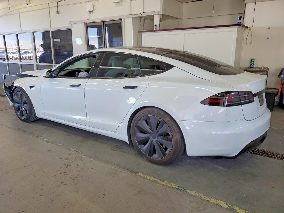 60428286 :رقم المزاد ، 5YJSA1E50RF532878 vin ، 2024 Tesla Model S مزاد بيع