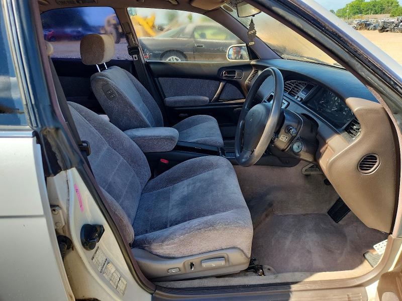1994 Toyota Crown Signia მანქანა იყიდება აუქციონზე, vin: 0000JZS1430052647, აუქციონის ნომერი: 61755046