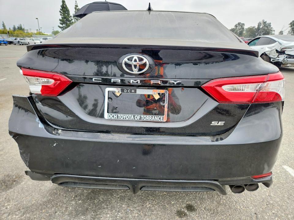 59600656 :رقم المزاد ، 4T1G11AK9LU955373 vin ، 2020 Toyota Camry مزاد بيع