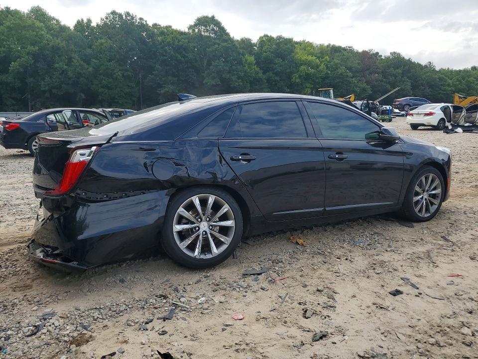 62411686 :رقم المزاد ، 2G61U5S37J9169942 vin ، 2018 Cadillac Xts مزاد بيع