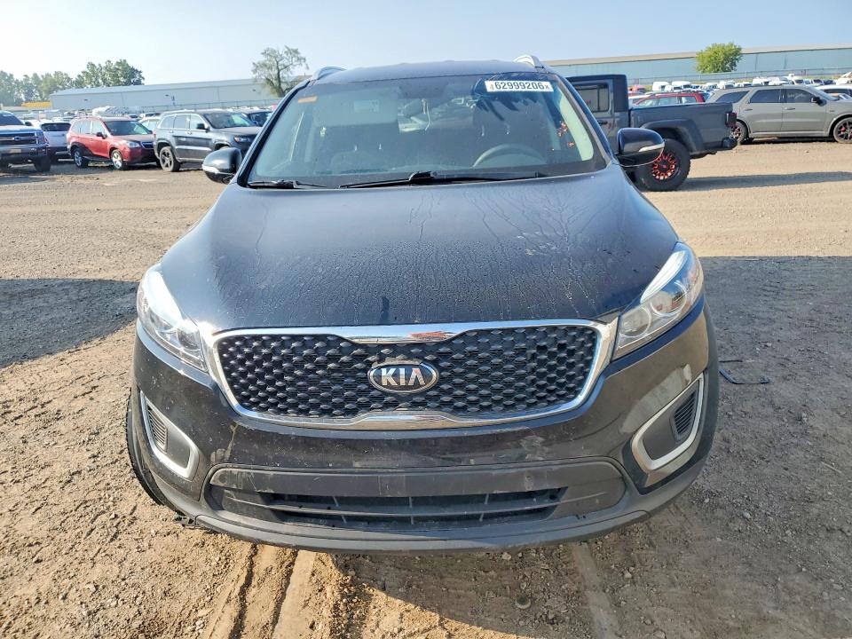 62999206 :رقم المزاد ، 5XYPGDA39JG371793 vin ، 2018 Kia Sorento مزاد بيع