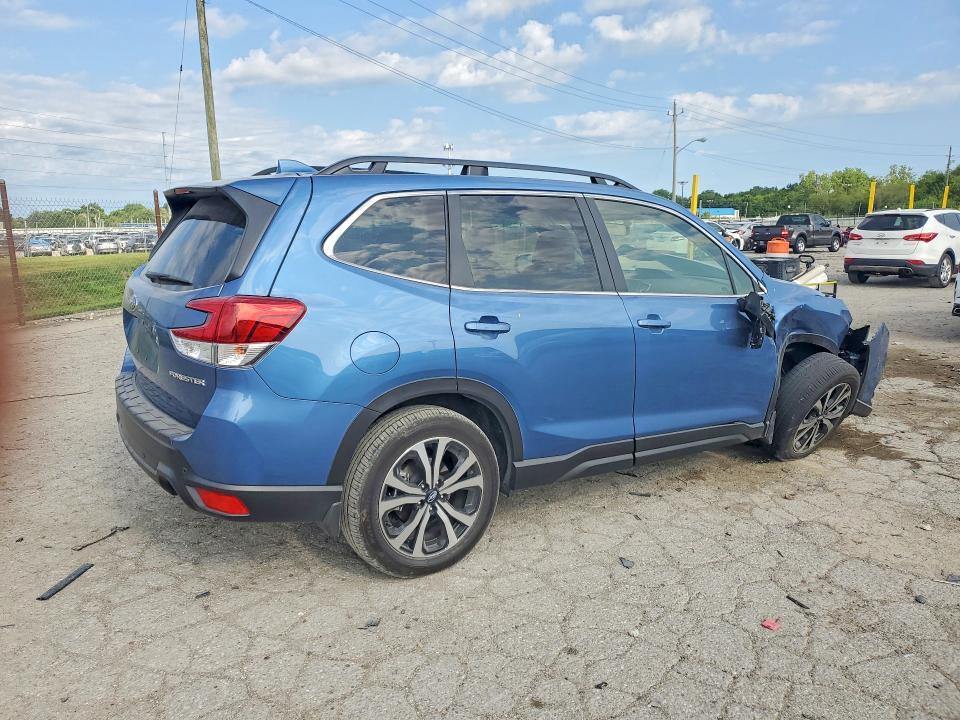 Продажа на аукционе авто 2022 Subaru Forester, vin: JF2SKAPCXNH505711, номер лота: 61637416