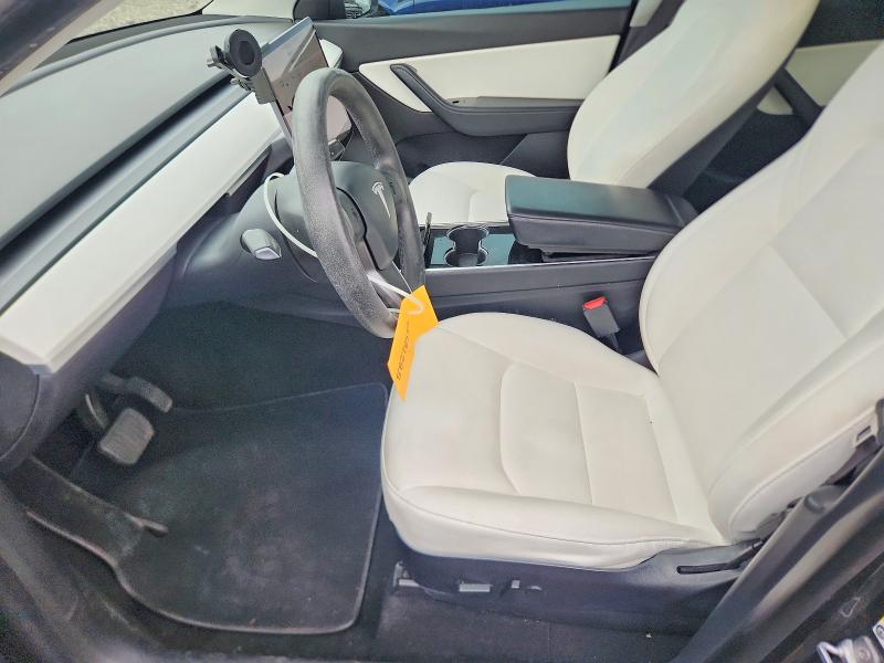 58278556 :رقم المزاد ، 5YJYGDEE9MF063342 vin ، 2021 Tesla Model Y مزاد بيع