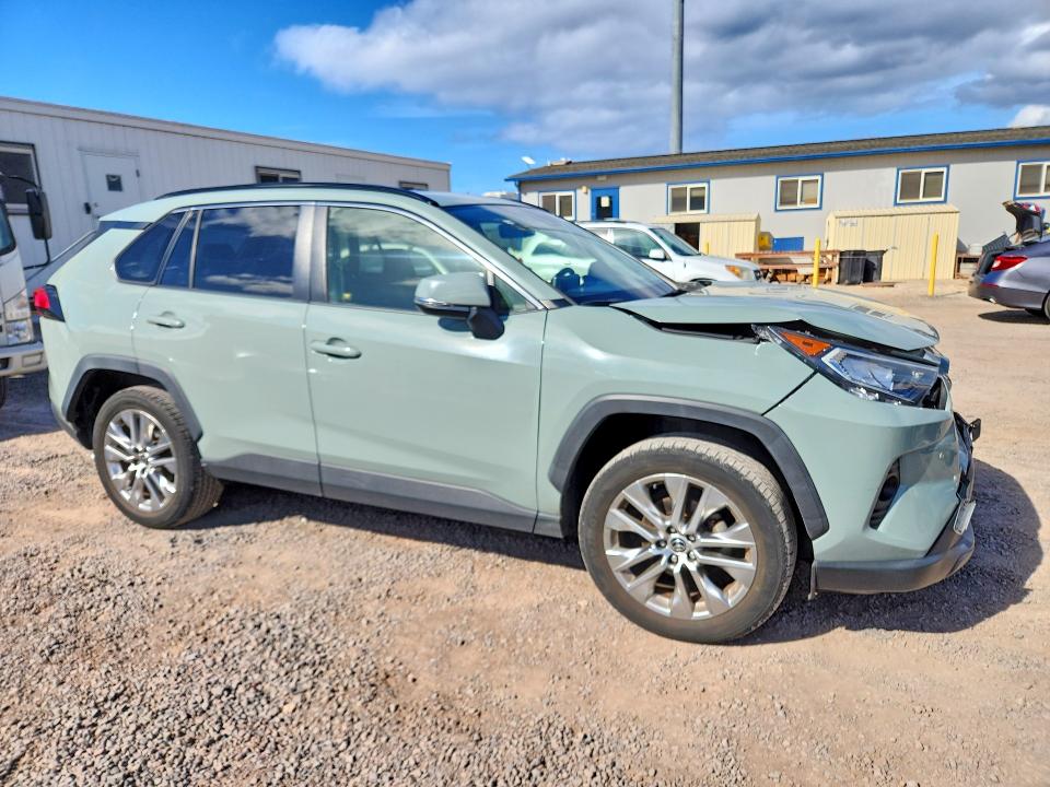 2021 Toyota Rav4 მანქანა იყიდება აუქციონზე, vin: JTMC1RFV9MD080138, აუქციონის ნომერი: 63255336