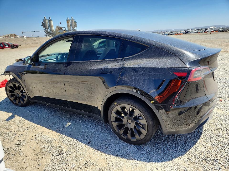 Продажа на аукционе авто 2025 Tesla Model Y, vin: 7SAYGAEEXSF271552, номер лота: 59741086