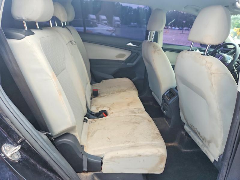 Aukcja sprzedaży 2018 Volkswagen Tiguan, vin: 3VV1B7AX8JM024422, numer aukcji: 59885236