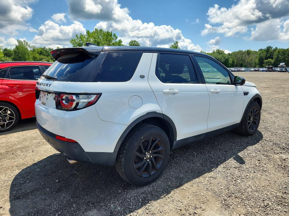 63560306 :رقم المزاد ، SALCP2RX0JH758551 vin ، 2018 Land Rover Discovery Sport مزاد بيع