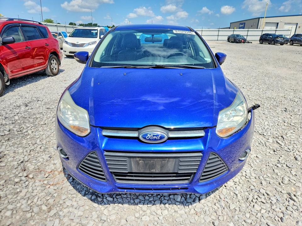 2013 Ford Focus მანქანა იყიდება აუქციონზე, vin: 1FADP3F28DL306185, აუქციონის ნომერი: 61529346
