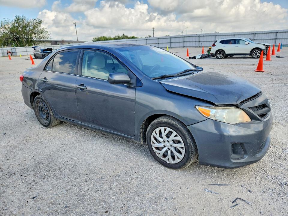 Продажа на аукционе авто 2013 Toyota Corolla Le Automatic, vin: 5YFBU4EE3DP131492, номер лота: 59387336