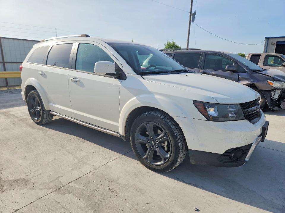 62330946 :رقم المزاد ، 3C4PDCGG6JT513457 vin ، 2018 Dodge Journey مزاد بيع