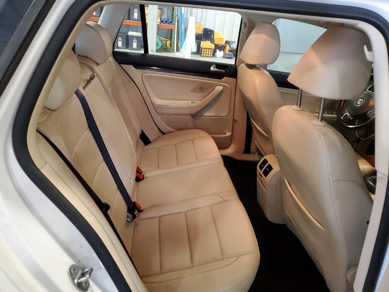 61696276 :رقم المزاد ، 3VWPL7AJ8BM603474 vin ، 2011 Volkswagen Jetta مزاد بيع