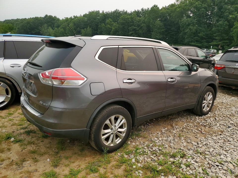 60221996 :رقم المزاد ، KNMAT2MV4FP542246 vin ، 2015 Nissan Rogue مزاد بيع