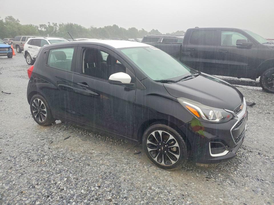60944866 :رقم المزاد ، KL8CD6SA0MC221587 vin ، 2021 Chevrolet Spark مزاد بيع