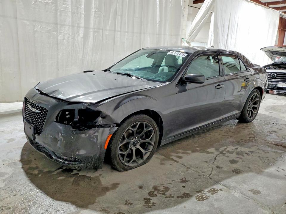 Aukcja sprzedaży 2017 Chrysler 300, vin: 2C3CCABG7HH662612, numer aukcji: 61576166