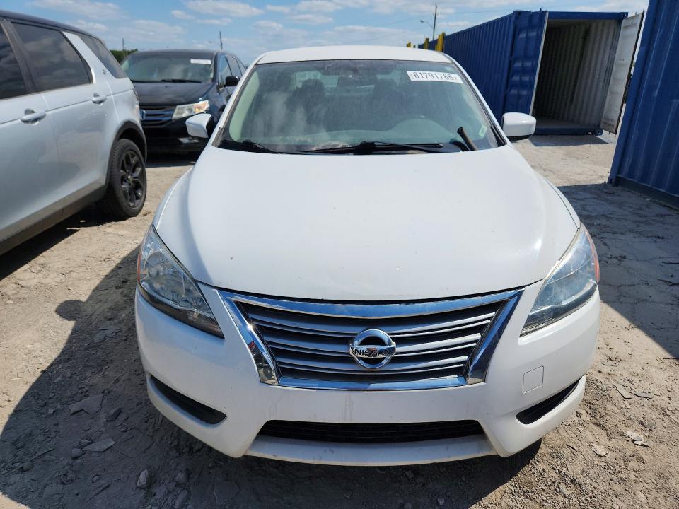 2015 Nissan Sentra მანქანა იყიდება აუქციონზე, vin: 3N1AB7AP7FL662689, აუქციონის ნომერი: 61791786