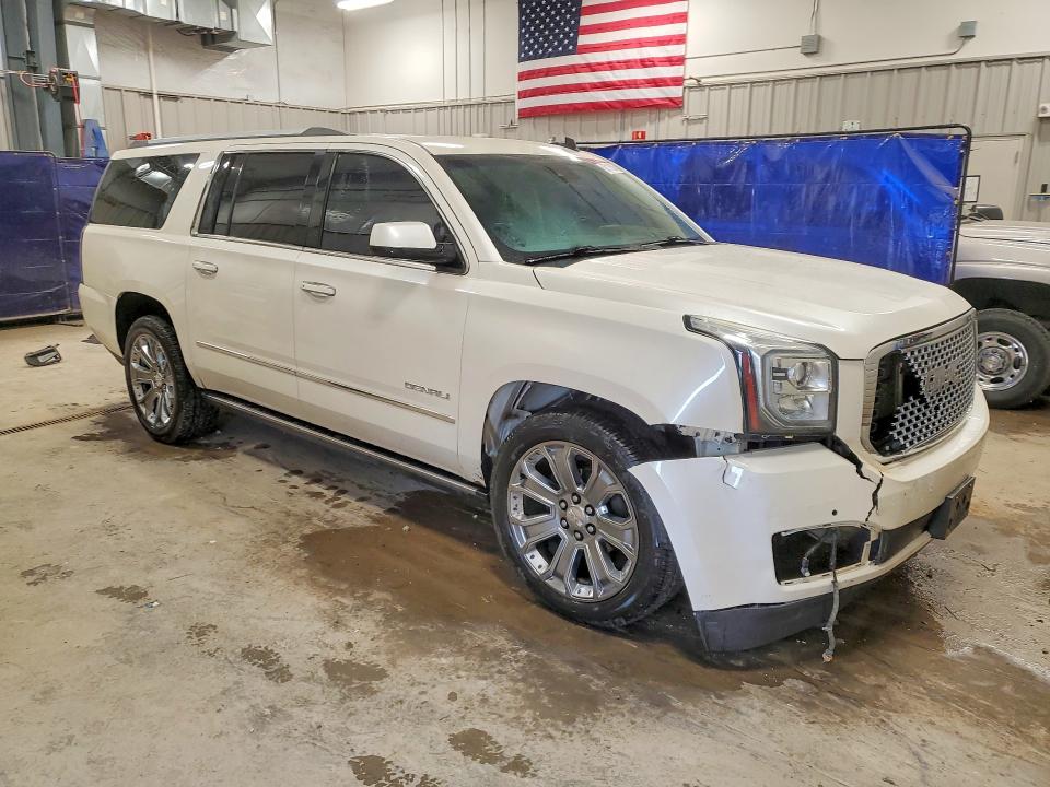 62110516 :رقم المزاد ، 1GKS2JKJ2FR222143 vin ، 2015 Gmc Yukon Xl مزاد بيع