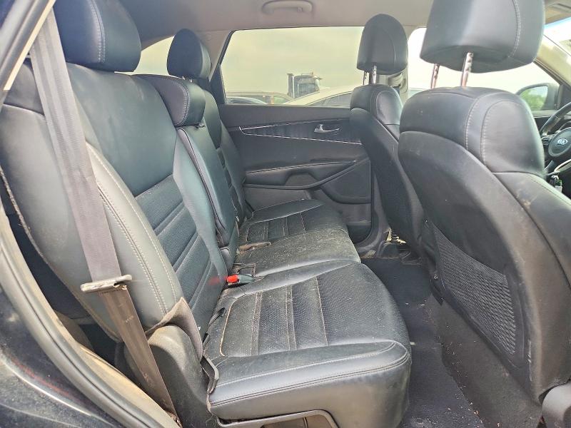 59865366 :رقم المزاد ، 5XYPG4A36HG271094 vin ، 2017 Kia Sorento مزاد بيع