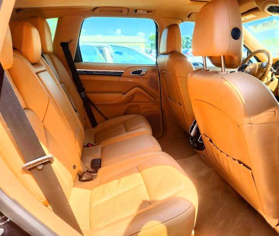 Продаж на аукціоні авто 2013 Porsche Cayenne, vin: WP1AF2A26DLA37880, номер лоту: 60496726