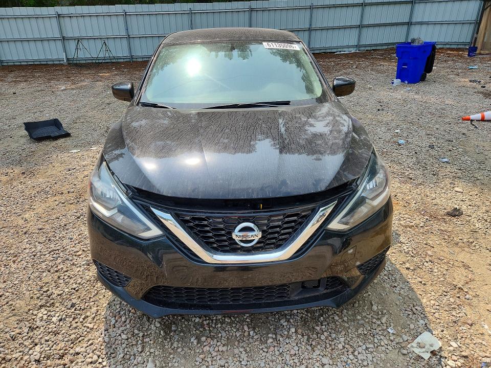 Продаж на аукціоні авто 2018 Nissan Sentra, vin: 3N1AB7AP7JY318582, номер лоту: 61135096