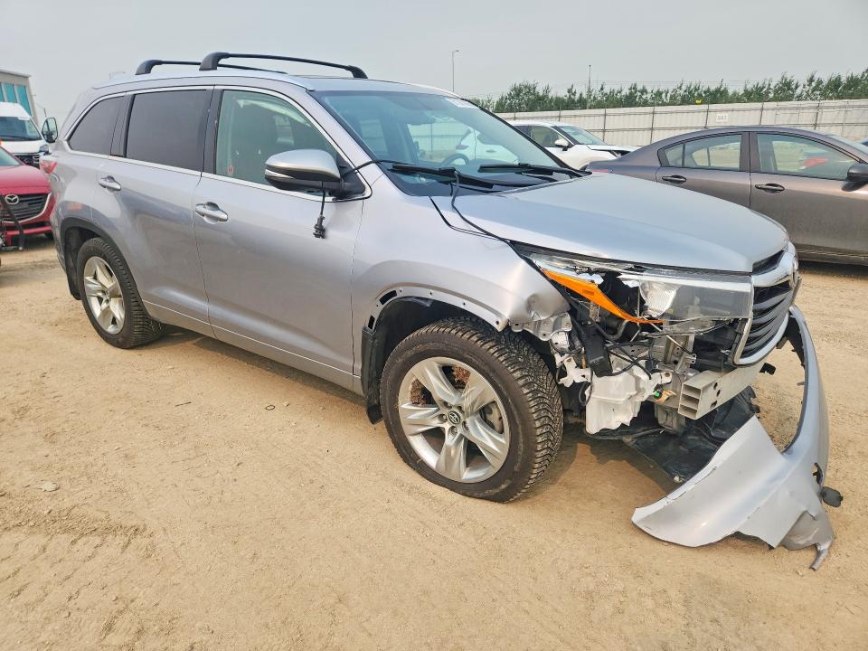 61361006 :رقم المزاد ، 5TDDKRFH8GS337276 vin ، 2016 Toyota Highlander مزاد بيع