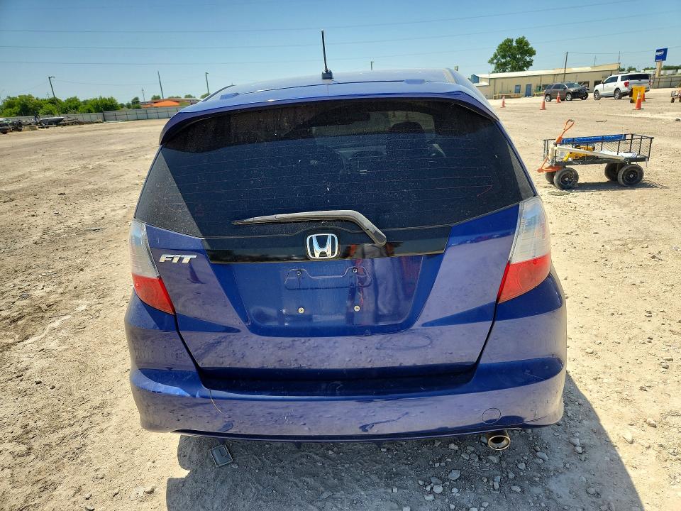 2013 Honda Fit მანქანა იყიდება აუქციონზე, vin: JHMGE8H64DC073611, აუქციონის ნომერი: 61995766
