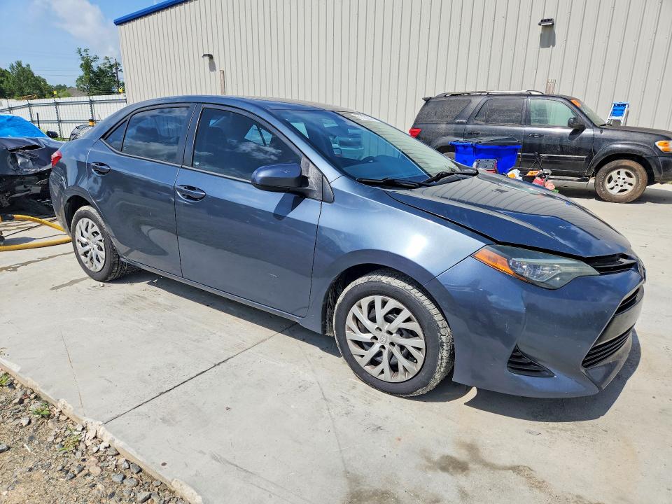 Продаж на аукціоні авто 2017 Toyota Corolla, vin: 5YFBURHE9HP706385, номер лоту: 61793286