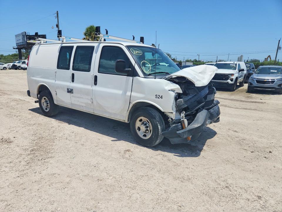 2021 Chevrolet Express G2500 მანქანა იყიდება აუქციონზე, vin: 1GCWGAFP0M1236325, აუქციონის ნომერი: 58929606
