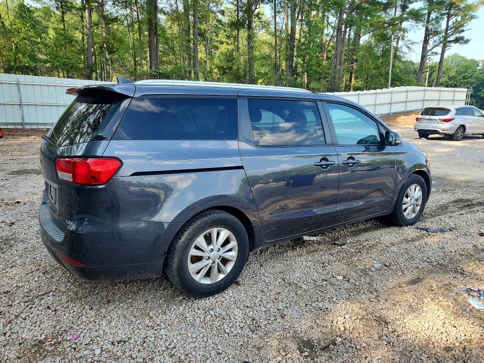 Продажа на аукционе авто 2017 Kia Sedona, vin: KNDMB5C1XH6332081, номер лота: 61927296