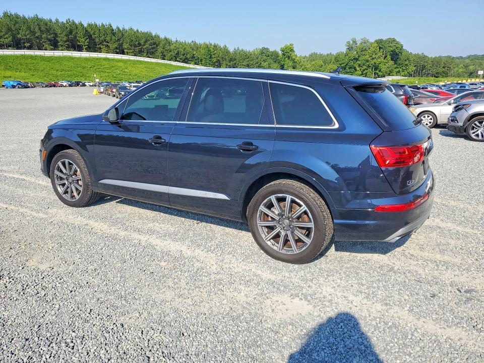 Продаж на аукціоні авто 2017 Audi Q7, vin: WA1VAAF72HD012419, номер лоту: 61522296
