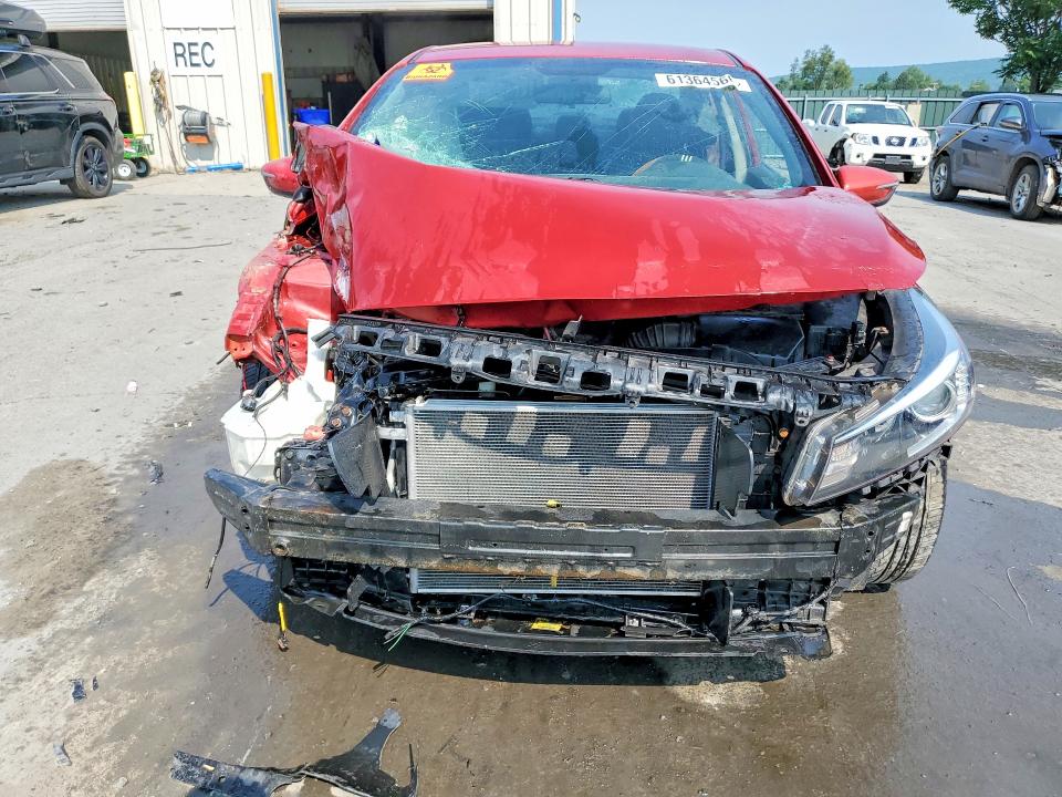 61364566 :رقم المزاد ، 3KPFL4A86HE115654 vin ، 2017 Kia Forte مزاد بيع