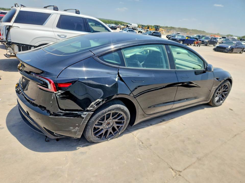 61767266 :رقم المزاد ، 5YJ3E1EA3RF784615 vin ، 2024 Tesla Model 3 مزاد بيع