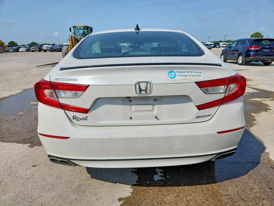 Aukcja sprzedaży 2022 Honda Accord, vin: 1HGCV1F38NA095142, numer aukcji: 62765846