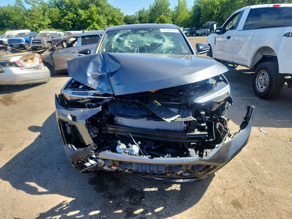 2026 Audi Sq5 მანქანა იყიდება აუქციონზე, vin: WA1B5AGU8T2027720, აუქციონის ნომერი: 61396206