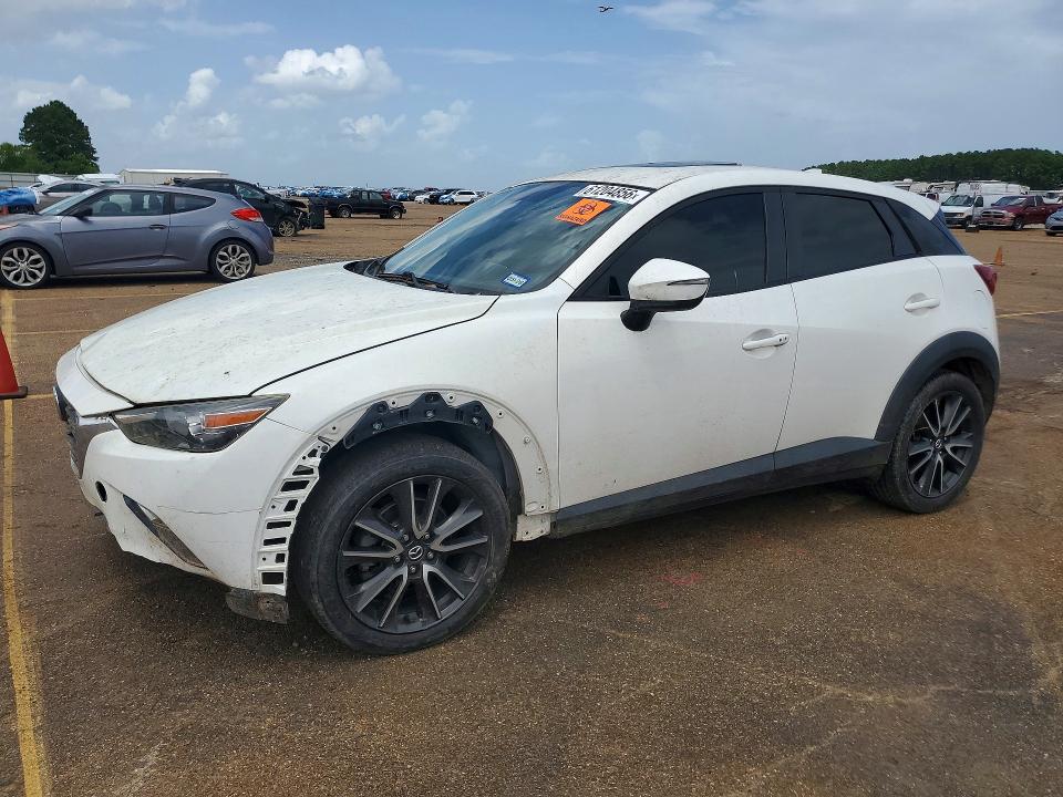61204856 :رقم المزاد ، JM1DKFC77H0162209 vin ، 2017 Mazda Cx-3 مزاد بيع