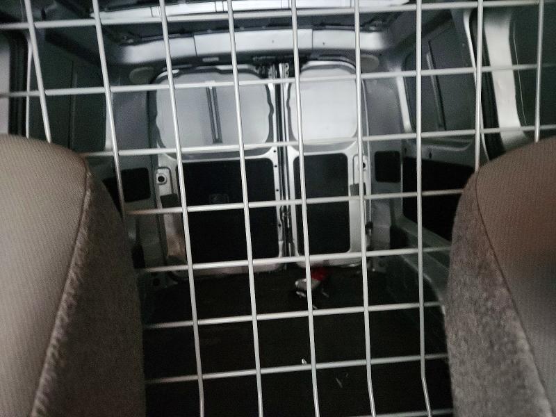 59974396 :رقم المزاد ، 3N6CM0KN3JK691848 vin ، 2018 Nissan Nv200 مزاد بيع