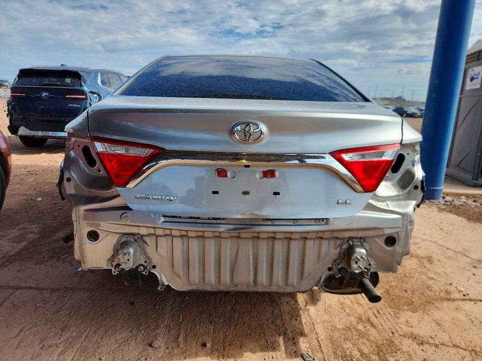 2015 Toyota Camry მანქანა იყიდება აუქციონზე, vin: 4T1BF1FK6FU036813, აუქციონის ნომერი: 60985826