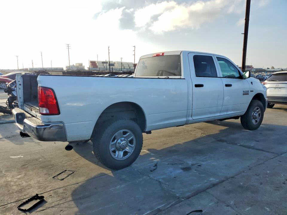Продажа на аукционе авто 2018 Ram 2500, vin: 3C6UR5HJ8JG302027, номер лота: 63244056