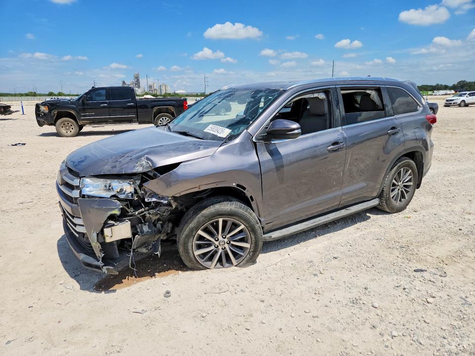 Auction sale of the 2018 Toyota Highlander, vin: 5TDKZRFHXJS549736, lot number: 59838426