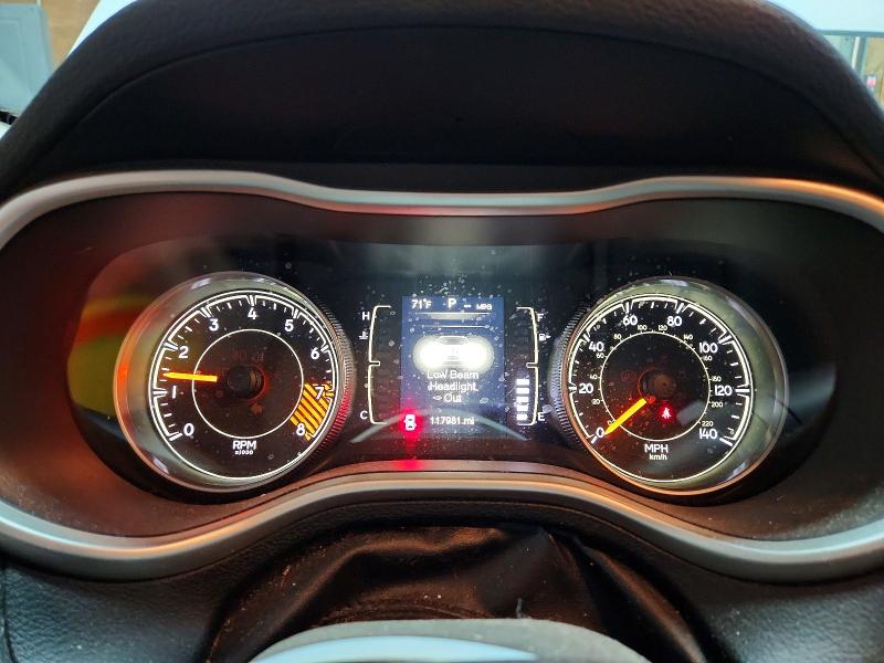62148576 :رقم المزاد ، 1C4PJMCS8EW184110 vin ، 2014 Jeep Cherokee مزاد بيع