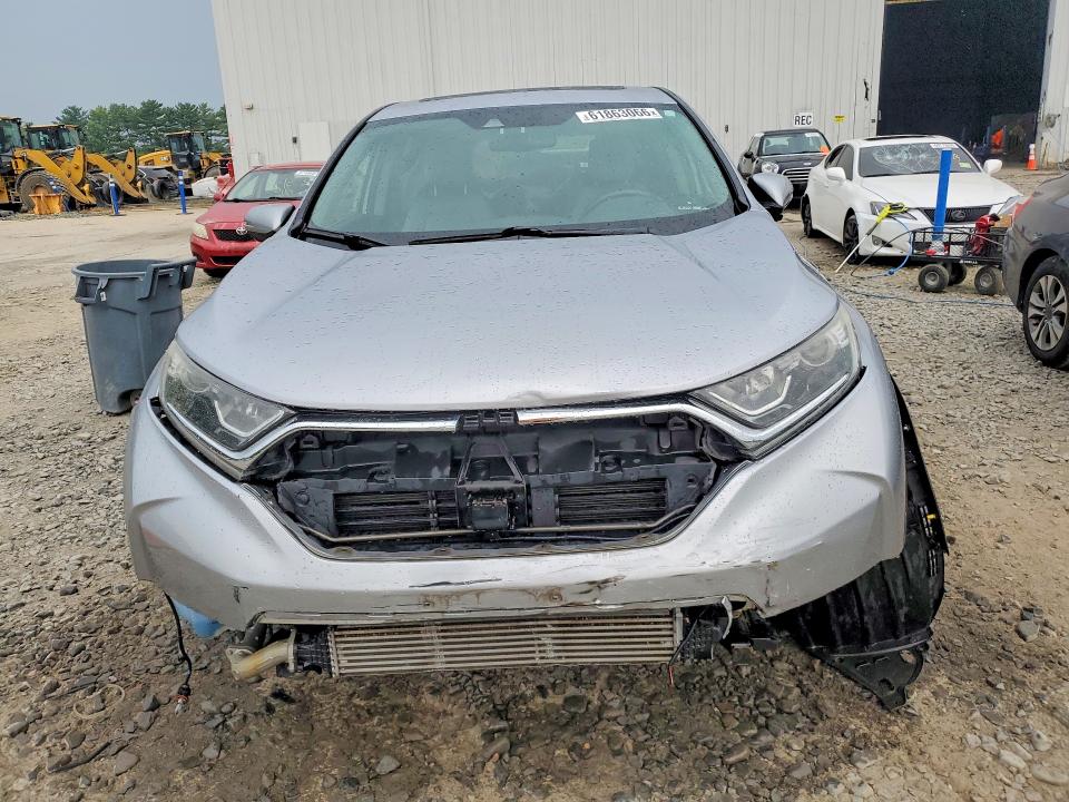 61863066 :رقم المزاد ، 2HKRW2H84HH622546 vin ، 2017 Honda Cr-v مزاد بيع
