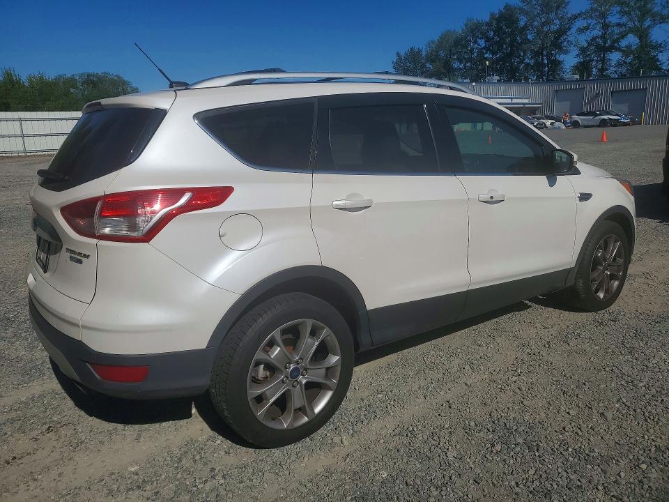 61041726 :رقم المزاد ، 1FMCU9J94EUB94501 vin ، 2014 Ford Escape مزاد بيع