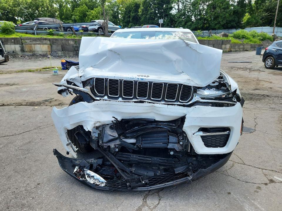 62139296 :رقم المزاد ، 1C4RJHBG8RC209852 vin ، 2024 Jeep Grand Cherokee مزاد بيع