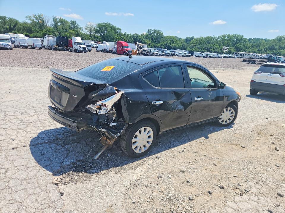 2017 Nissan Versa მანქანა იყიდება აუქციონზე, vin: 3N1CN7AP1HL815392, აუქციონის ნომერი: 60359466
