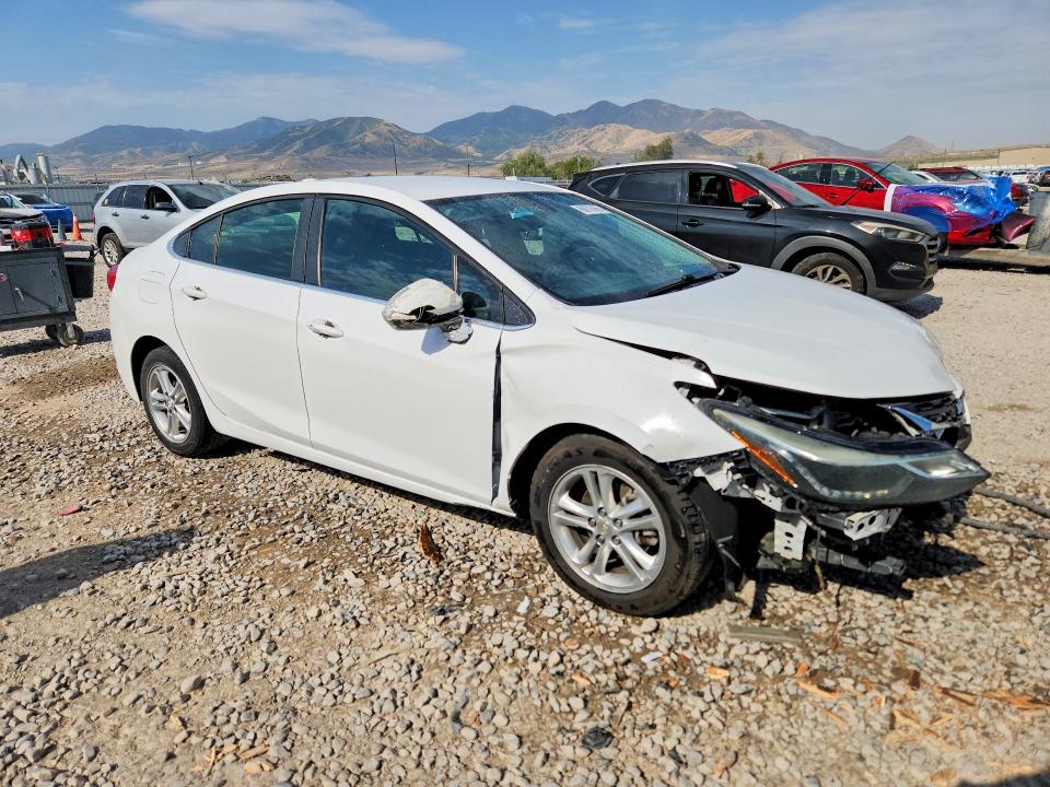 Продажа на аукционе авто 2017 Chevrolet Cruze, vin: 1G1BE5SM6H7243489, номер лота: 60678456