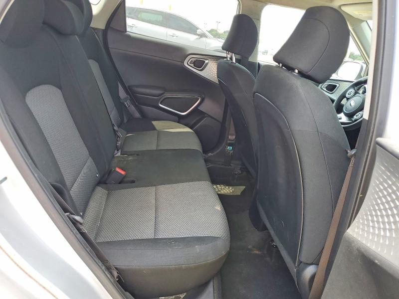 62897486 :رقم المزاد ، KNDJ23AU4M7758924 vin ، 2021 Kia Soul مزاد بيع